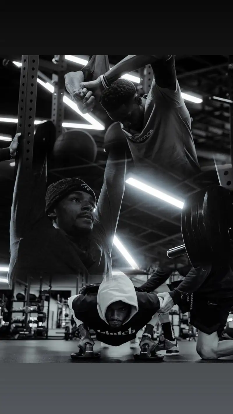 华体会综合平台入口-电影既视感！默里晒个人训练照片